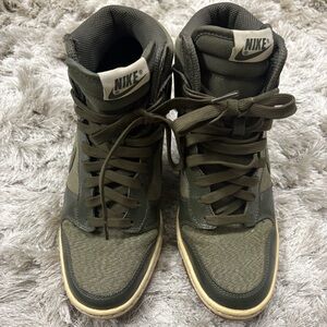 Nike Olive High-Top Sneakers wedge Sz. 8.5